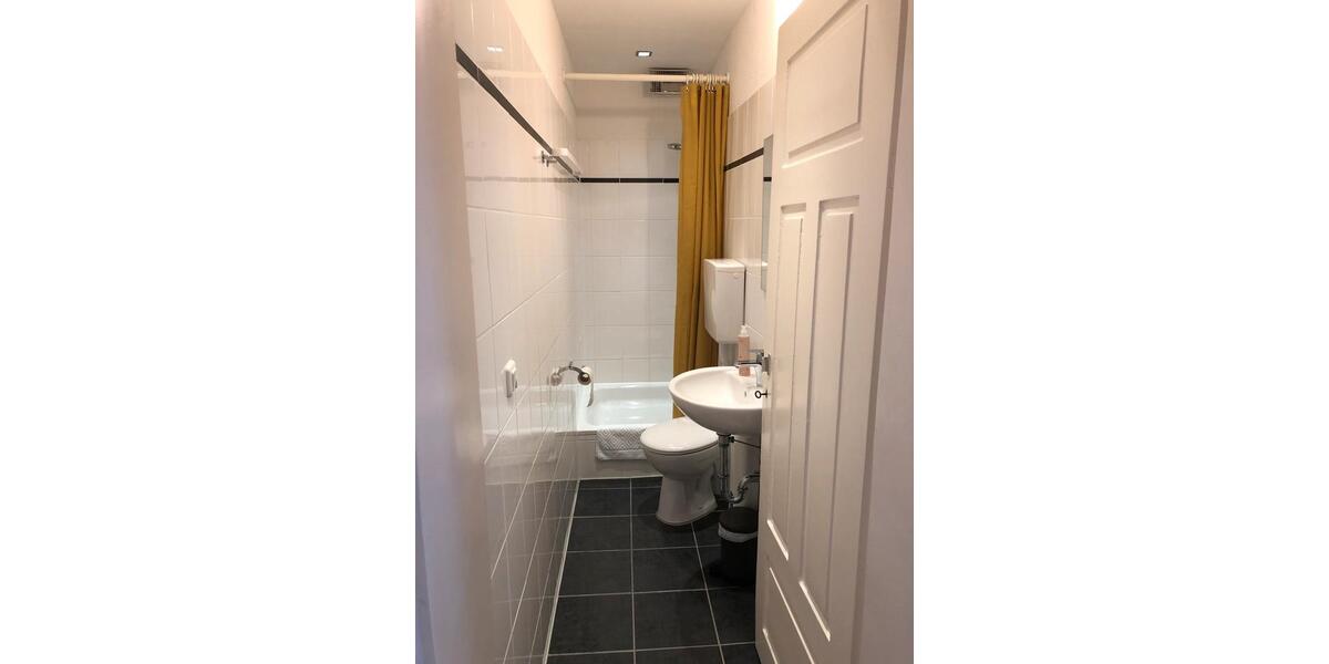 Etagenwohnung Augsburg Innenstadt - 3 Zimmer, 76 m&sup2;, 1.600&euro; | Angebot:24842086