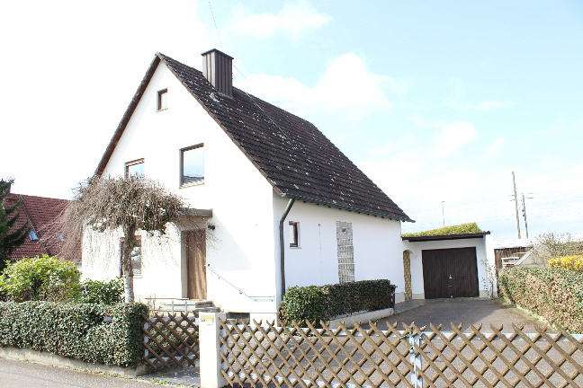 Haus zum Kaufen in Langweid a.Lech 487.000 € 125 m²