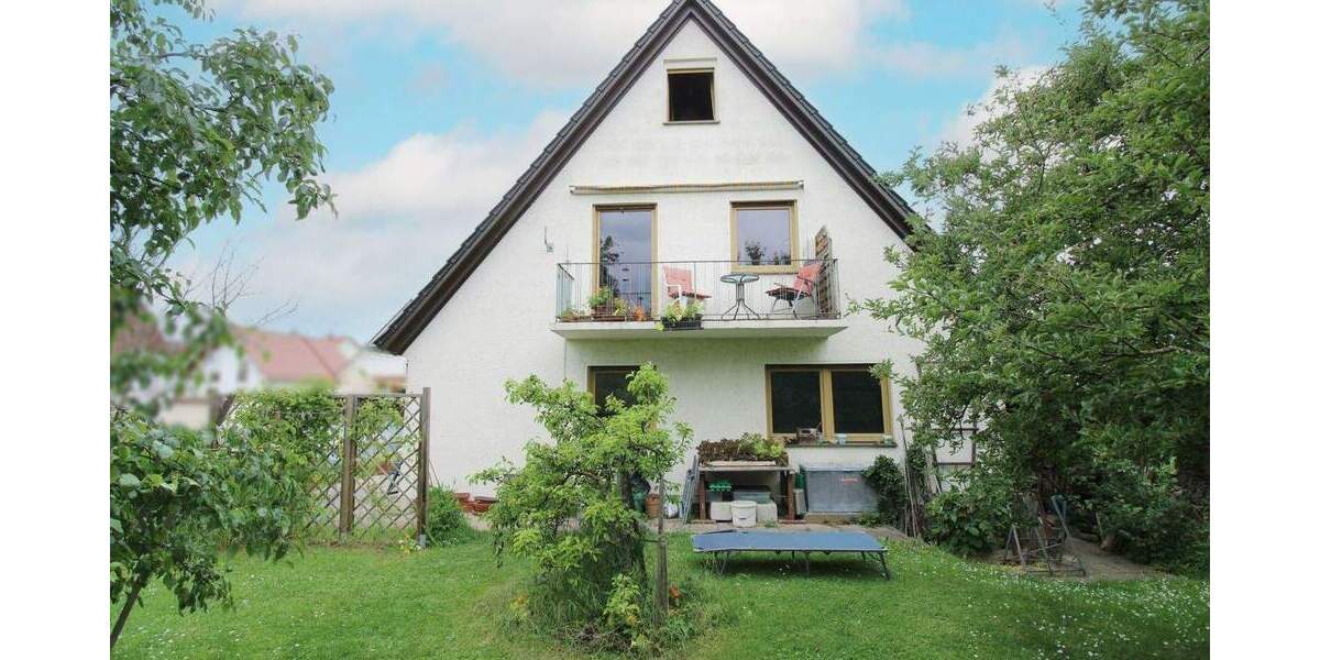 Seltene Gelegenheit: EFH mit großem Garten in Toplage - ideal für Mehrgenerationenwohnen 6 zimmer