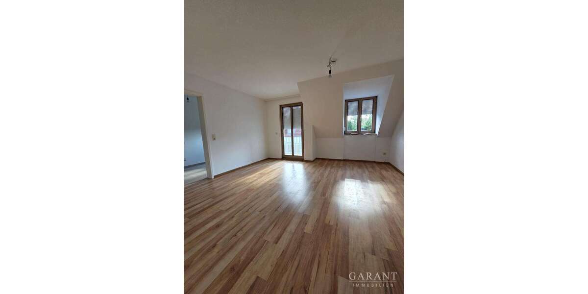 Etagenwohnung Augsburg Oberhausen - 3 Zimmer, 62 m&sup2;, 270.000&euro; | Angebot:27076092