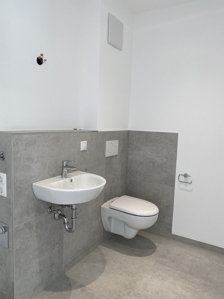 Moderne 3-Zimmerwohnung mit sonniger Terrasse und viel Tageslicht zimmer