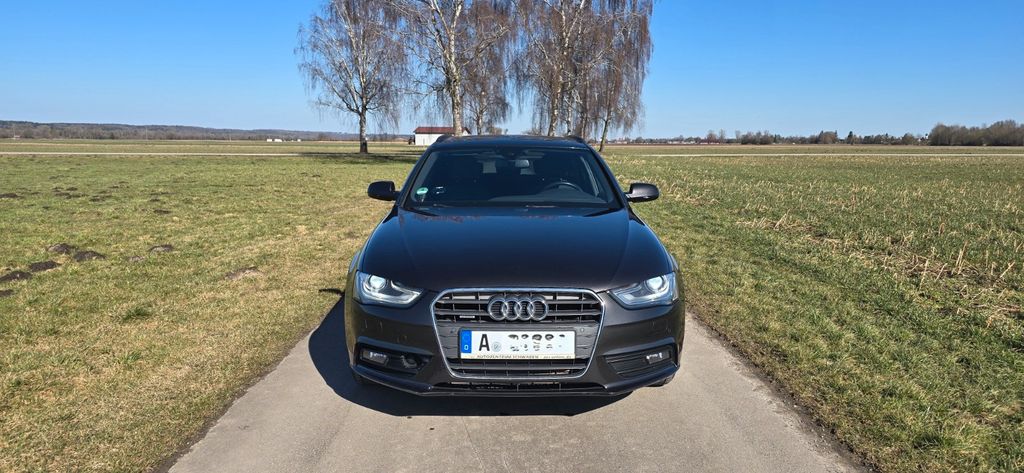 Audi A4 178.000 km 12.900 &euro; Schwabmünchen 86830