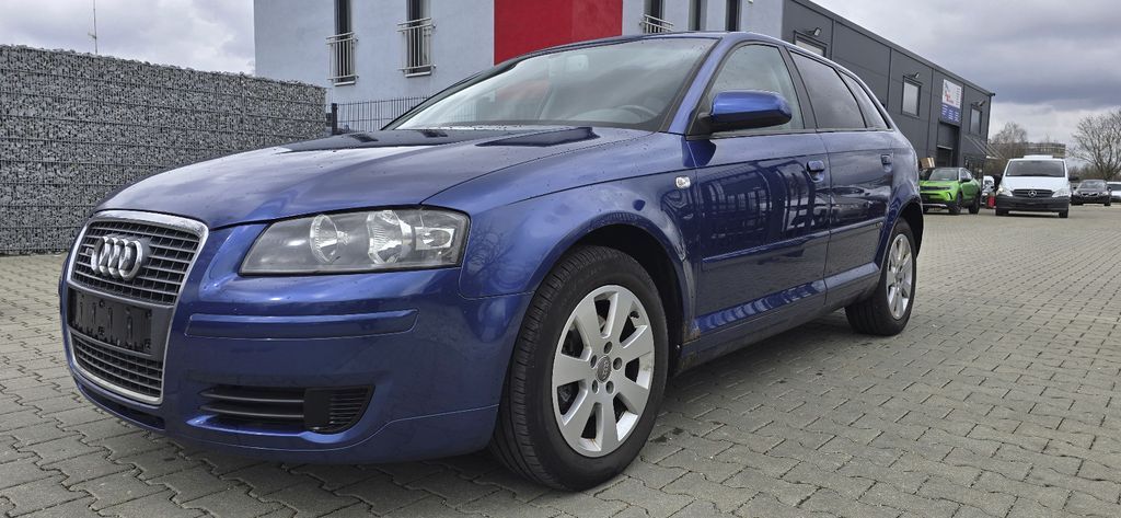 Audi A3 186.000 km 2.690 € Augsburg 86167
