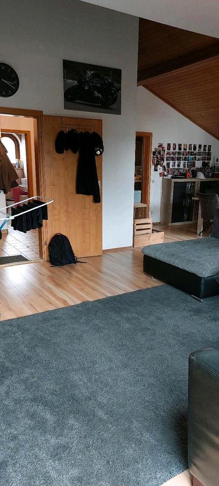 3 Zimmer Wohnung im 1.OG