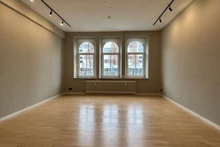 Gewerbeobjekt Augsburg Bergheim - 650&euro; | Angebot:24947010