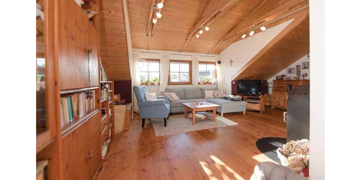 Dachgeschoßwohnung Diedorf - 4 Zimmer, 92 m&sup2;, 335.000&euro; | Angebot:24099664