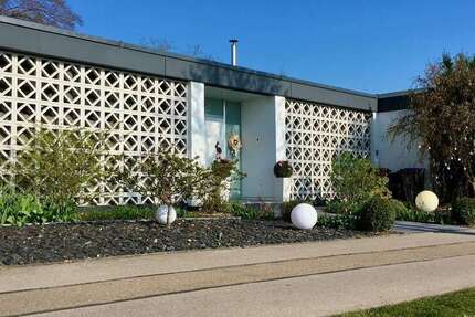Haus Stadtbergen - 5 Zimmer, 127 m&sup2;, 1.850&euro; | Angebot:27069324
