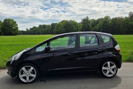 Honda Jazz 171.200 km 2.400 &euro; Augsburg 86163