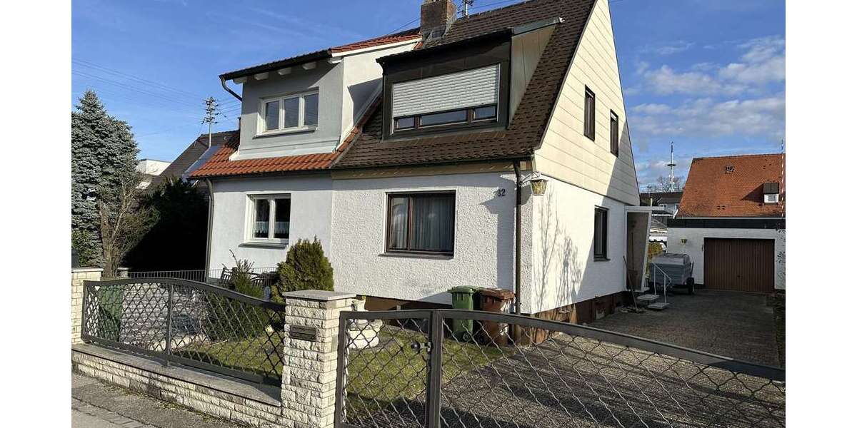 Haus zum Kaufen in Augsburg 469.000 € 95 m² 3 zimmer