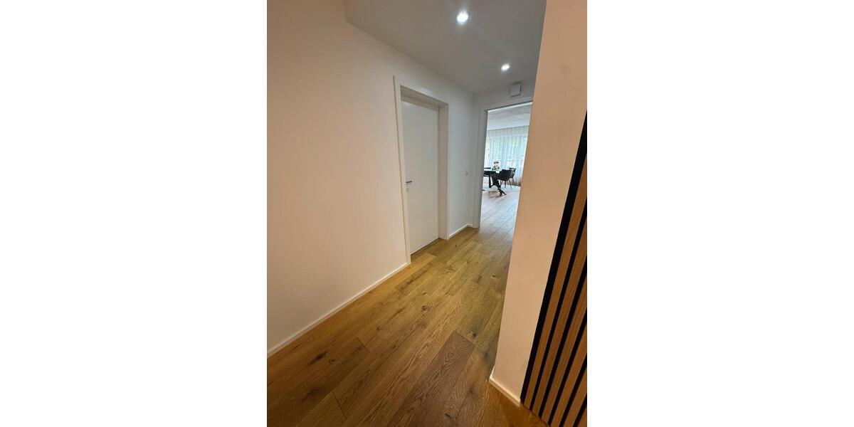 Etagenwohnung Neusäß - 3 Zimmer, 85 m&sup2;, 455.000&euro; | Angebot:27077088