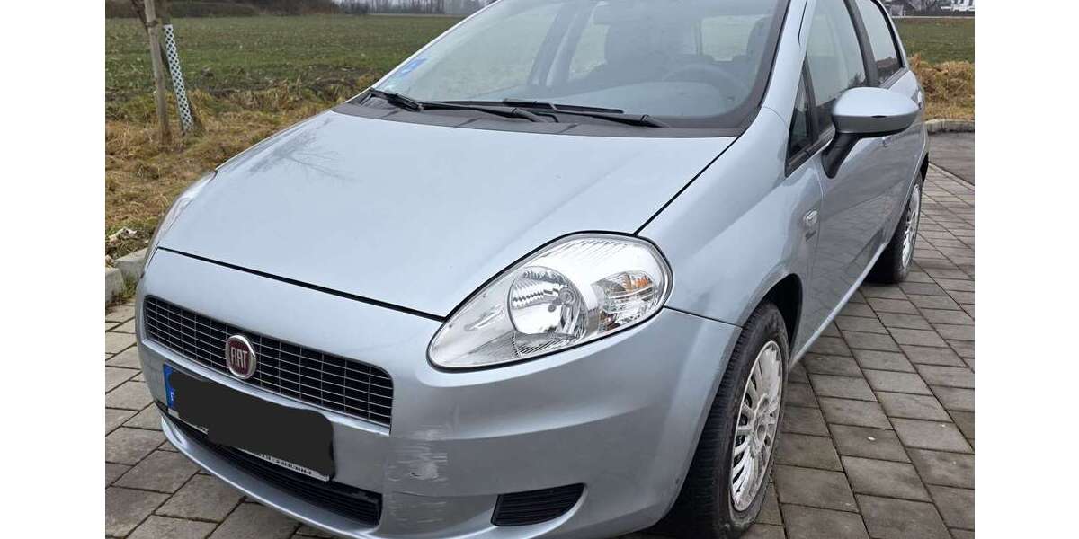 Fiat Grande Punto 69.500 km 2.990 &euro; Friedberg 86316