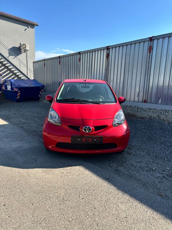 Toyota Aygo (X) 28.770 km 4.250 € Wertingen 86637