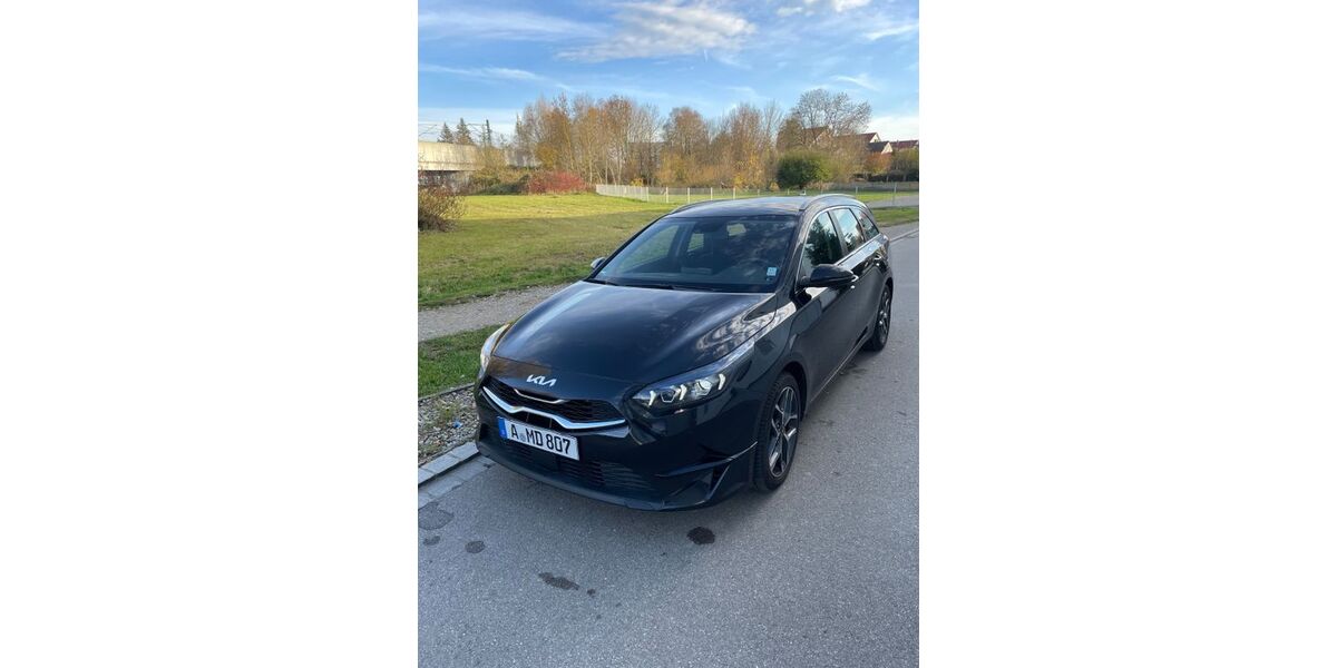 Kia ceed Sportswagon 38.000 km 21.800 &euro; Mering 86415