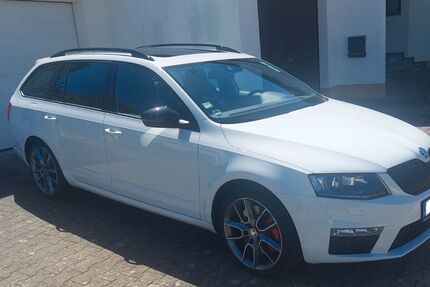 Skoda Octavia 122.500 km 14.800 &euro; Kissing 86438