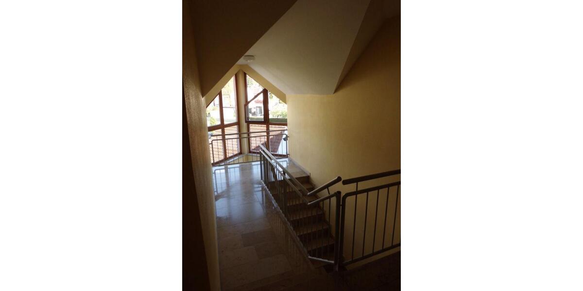 Dachgeschoßwohnung Thierhaupten - 3.5 Zimmer, 72 m&sup2;, 940&euro; | Angebot:26425708