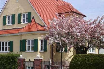 Haus zum Kaufen in Diedorf 820.000 € 135 m² 5 zimmer