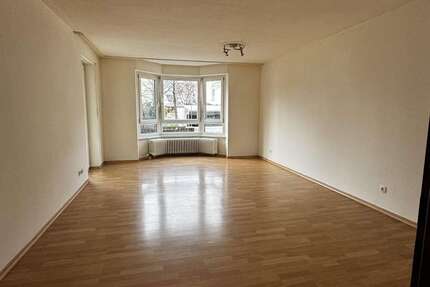 Wohnung Stadtbergen Kriegshaber - 3 Zimmer, 85 m&sup2;, 1.190&euro; | Angebot:24586977
