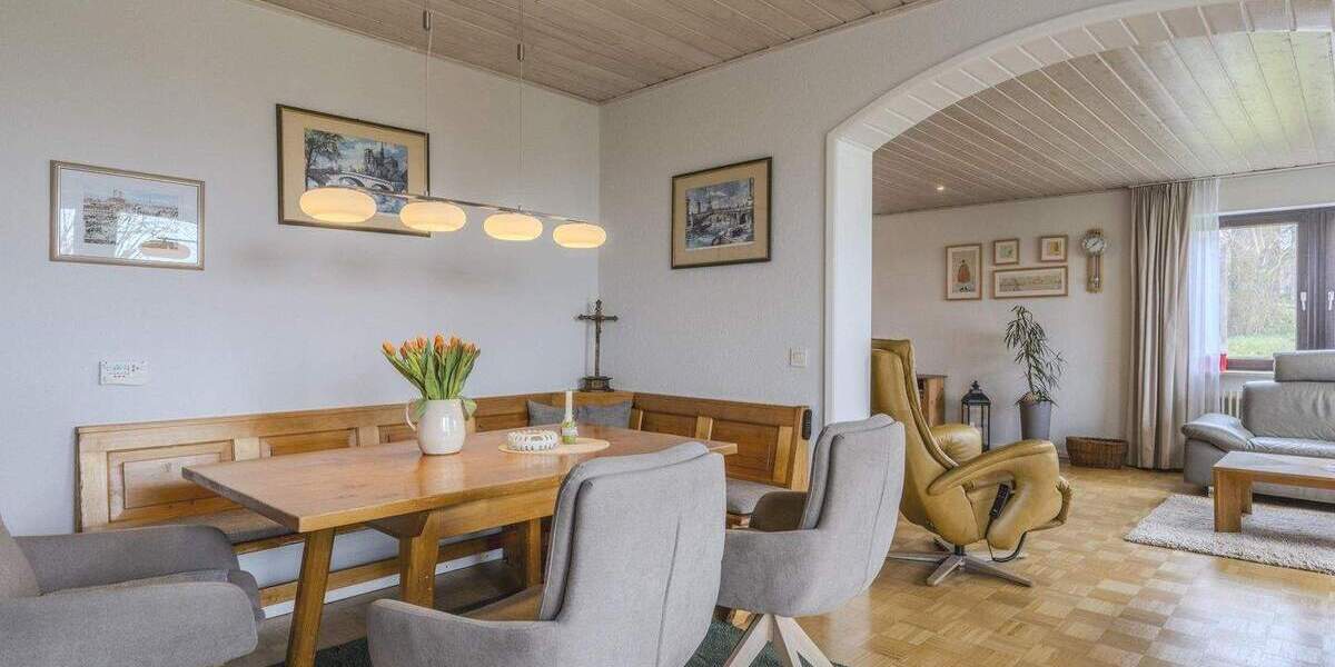 Mehrfamilienhaus, Wohnhaus Altomünster Hohenzell - 9 Zimmer, 290 m&sup2;, 772.000&euro; | Angebot:25686608