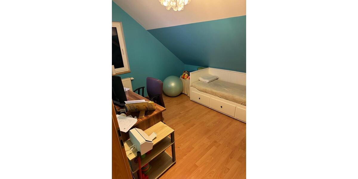 Doppelhaushälfte Moorenweis - 5 Zimmer, 129 m&sup2;, 2.500&euro; | Angebot:25419690