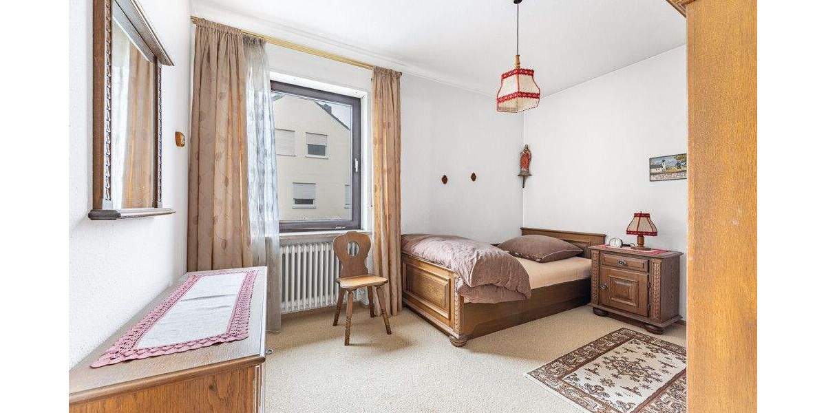 Doppelhaushälfte Augsburg Göggingen - 7 Zimmer, 145 m&sup2;, 599.000&euro; | Angebot:25066594