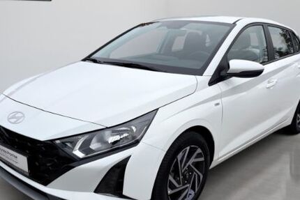 Hyundai i20 33.025 km 19.485 &euro; Augsburg 86165