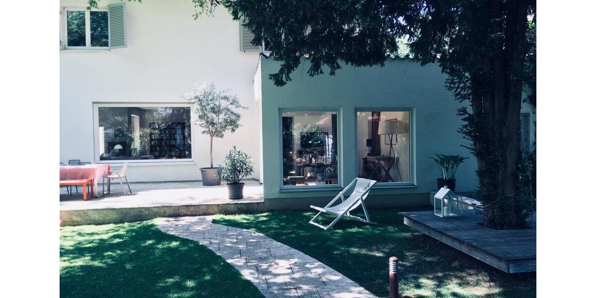 Villa Augsburg Bergheim - 8 Zimmer, 330 m&sup2;, 1.950.000&euro; | Angebot:25809587