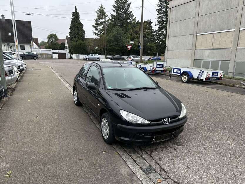 Peugeot 206 149.000 km 1.900 € Augsburg 86165