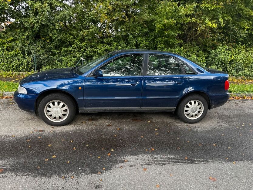 Audi A4 92.000 km 3.950 € Meitingen 86405