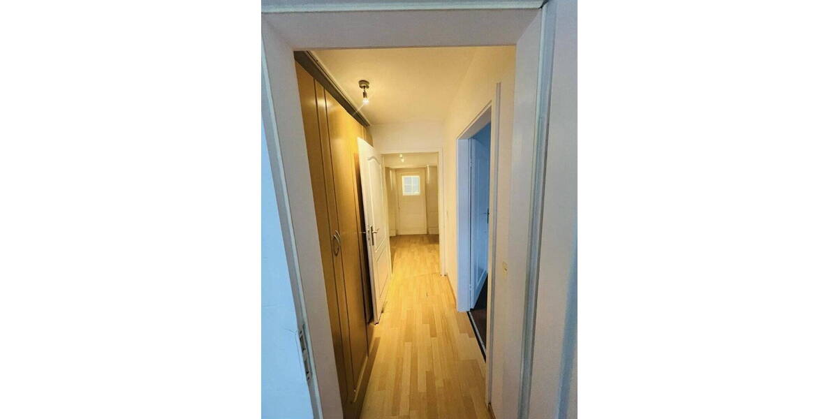 Etagenwohnung Augsburg Pfersee - 4 Zimmer, 75 m&sup2;, 256.700&euro; | Angebot:26155478