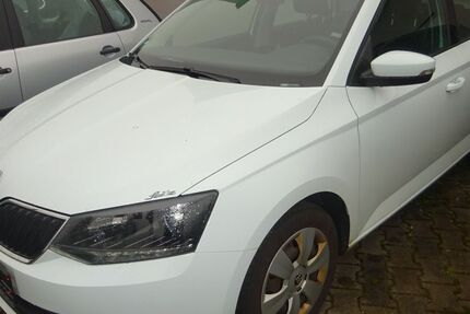 Skoda Fabia 328.866 km 3.450 € Augsburg 86167