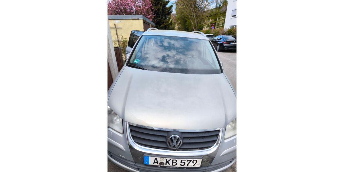 VW Touran 241.724 km 6.800 &euro; Augsburg 86179