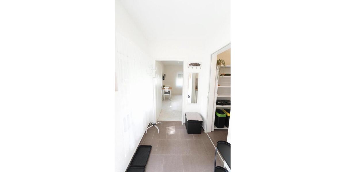 Erdgeschoßwohnung Augsburg Oberhausen - 1 Zimmer, 27 m&sup2;, 700&euro; | Angebot:25780562