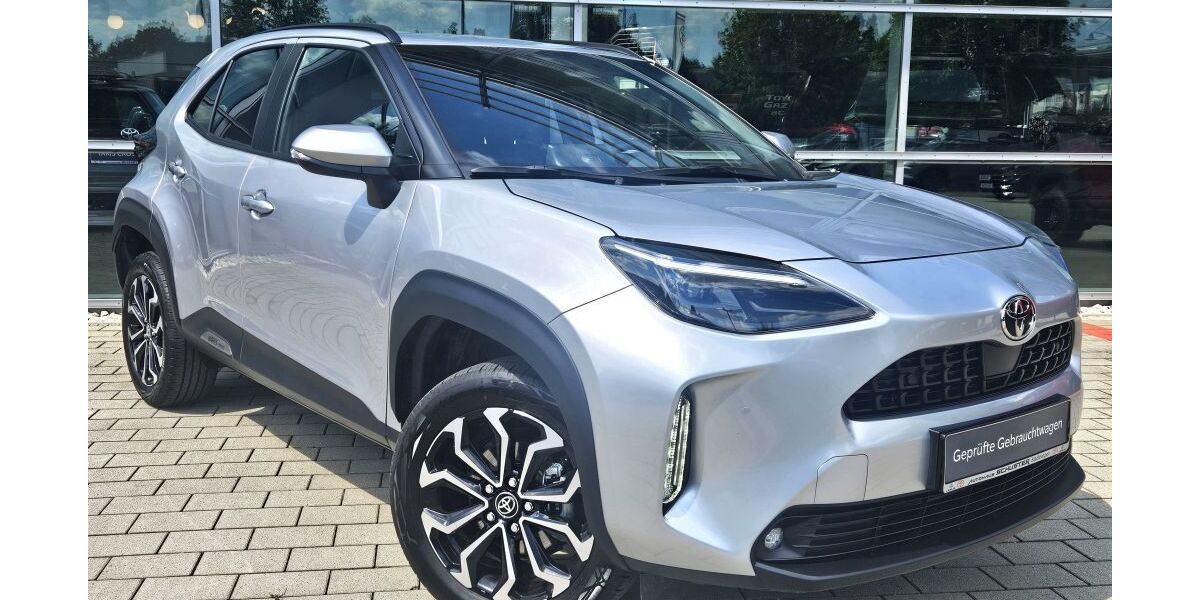 Toyota Yaris Cross 4.590 km 26.990 &euro; Stadtbergen 86391