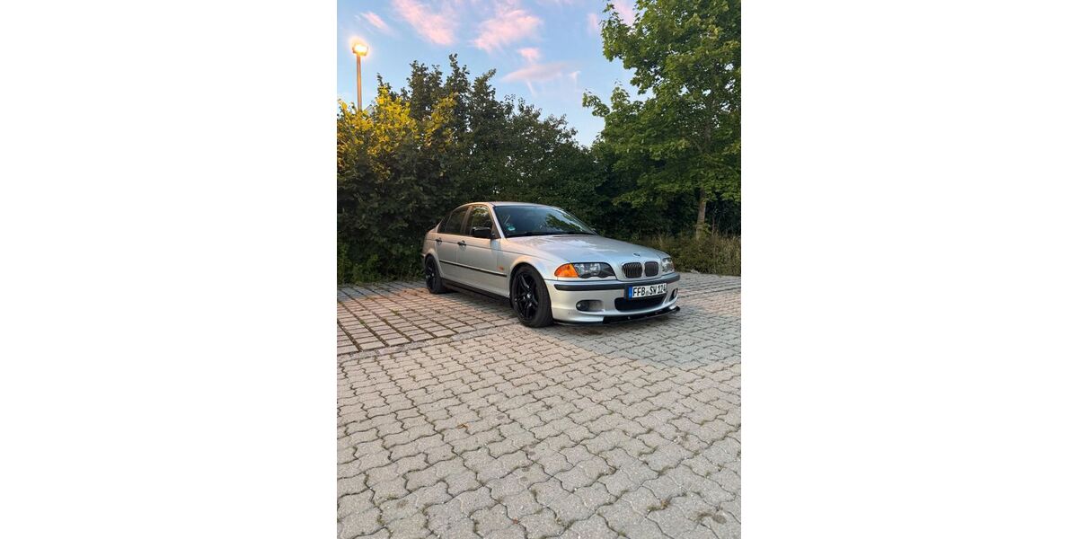 BMW 318 214.870 km 3.700 &euro; Moorenweis 82272