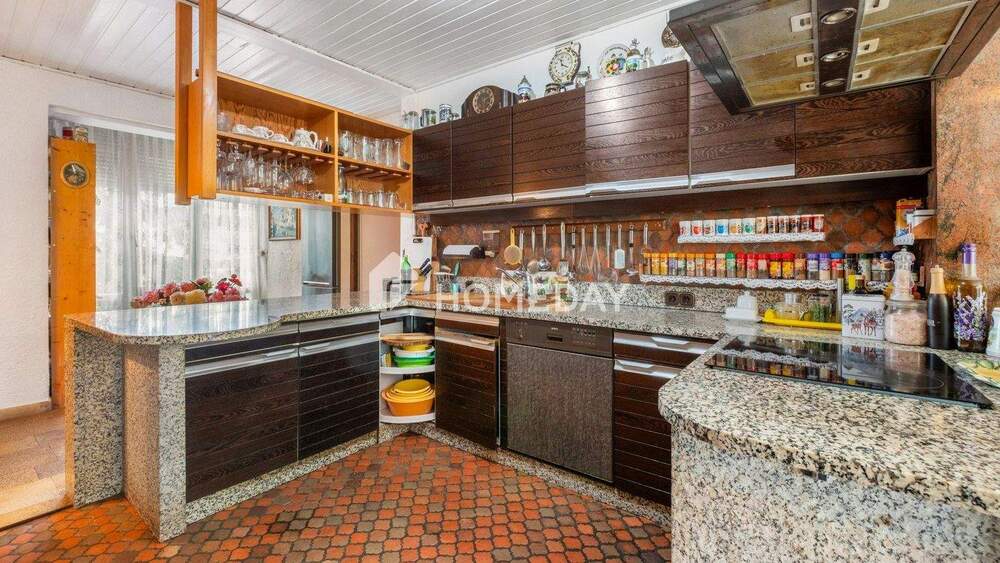 Einfamilienhaus Augsburg Hochzoll - 7 Zimmer, 390 m&sup2;, 840.000&euro; | Angebot:25677675