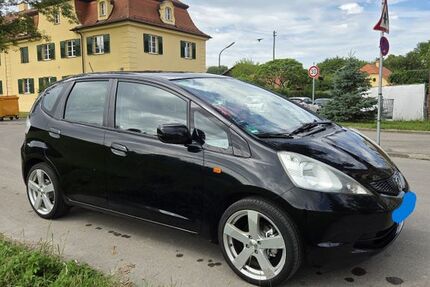 Honda Jazz 171.200 km 2.400 &euro; Augsburg 86163