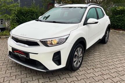 Kia Stonic 112.000 km 14.400 € Augsburg 86154