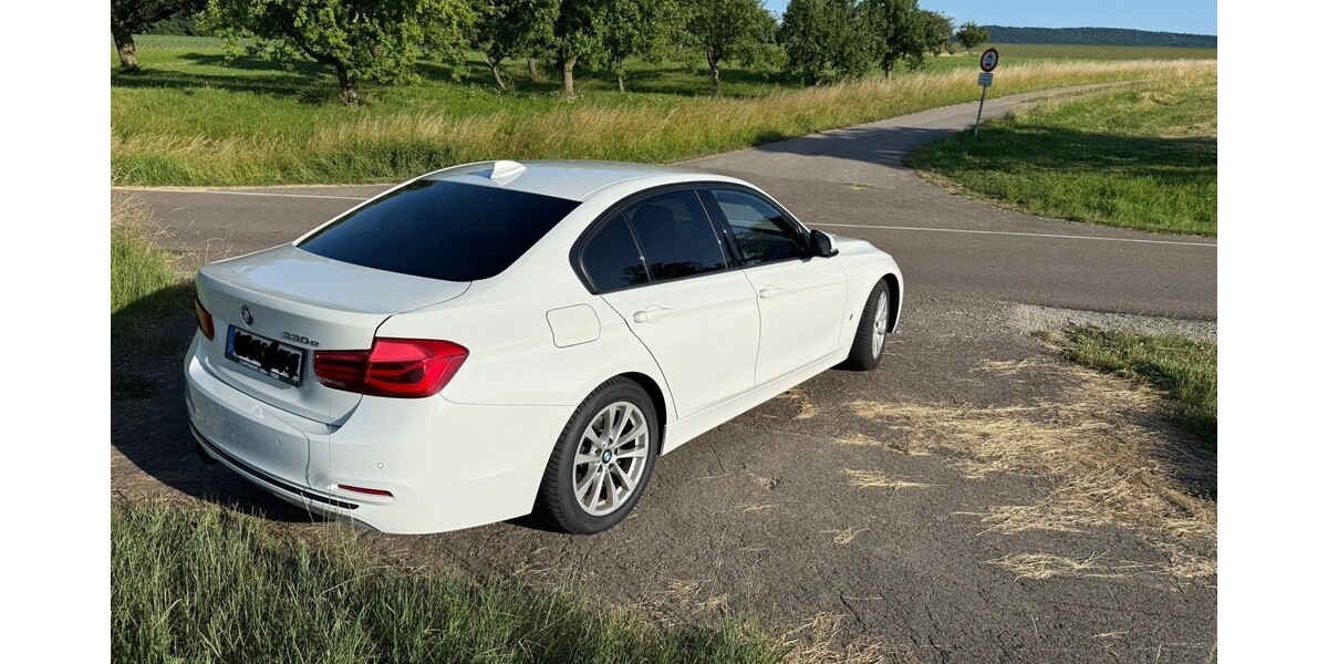 BMW 330 83.170 km 17.500 € Böbingen 86399