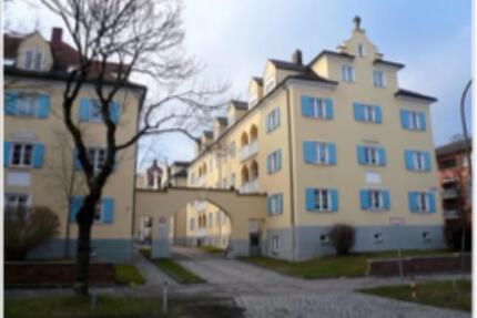 Charmante Dachmaisonette in denkmalgeschützten Ensemble 2.5 zimmer