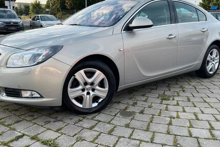 Opel Insignia 176.000 km 2.999 &euro; Friedberg 86316