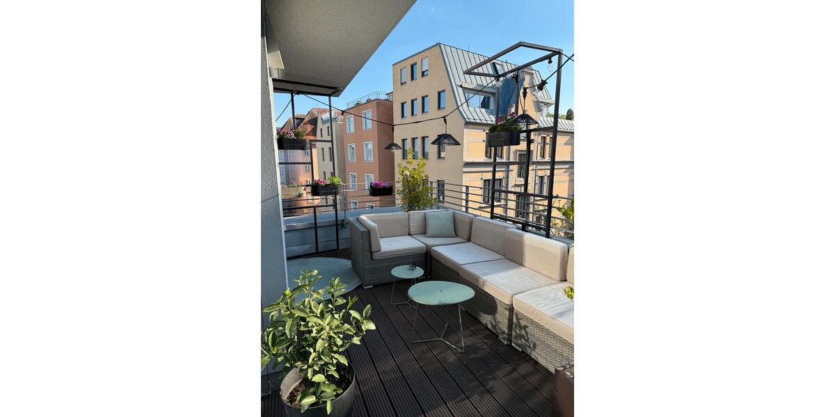Einfamilienhaus Augsburg - 3 Zimmer, 121 m&sup2;, 2.400&euro; | Angebot:26394278