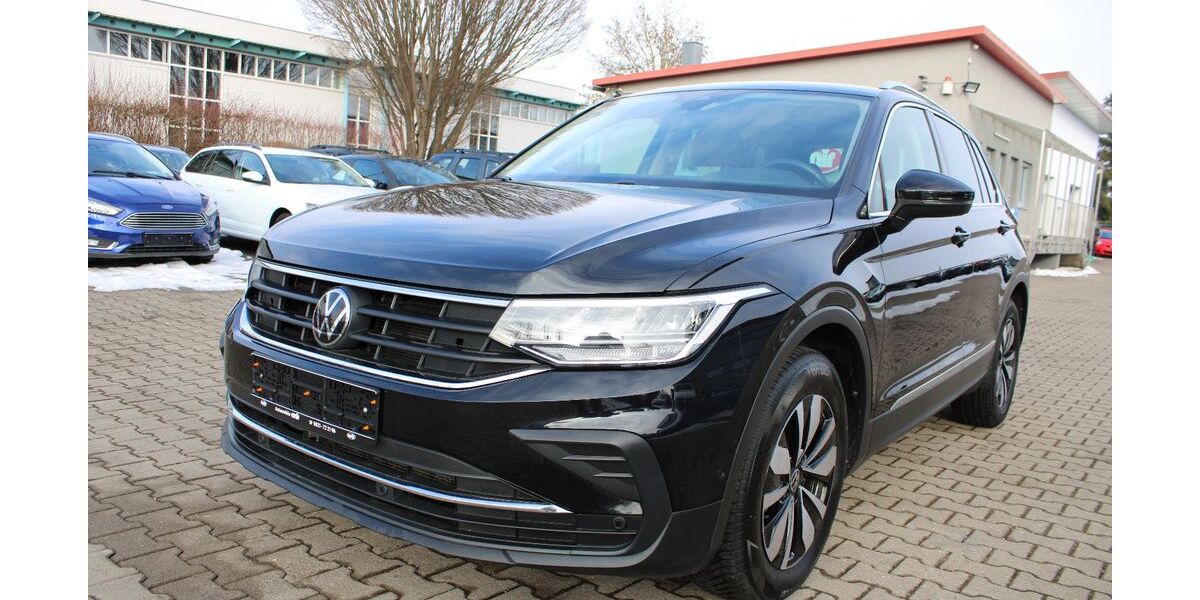 VW Tiguan 75.066 km 26.490 &euro; Augsburg 86165