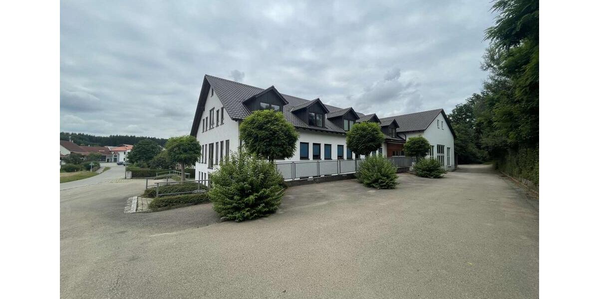 Gewerbeobjekt Ried - 1.450&euro; | Angebot:25985984
