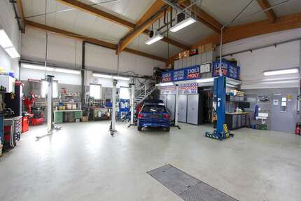 Spezialgewerbe in Augsburg 1.599.000 € zimmer