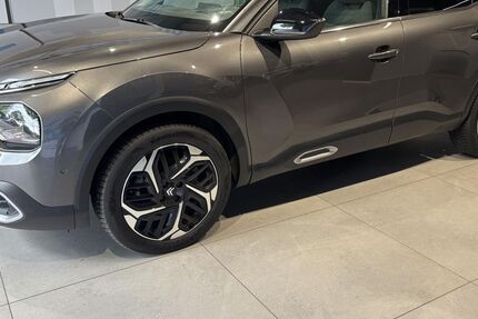 Citroen C4 47.726 km 16.199 &euro; Augsburg 86179