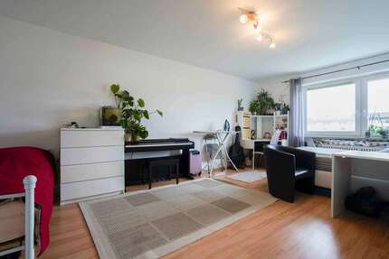 Wohnung zum Kaufen in Augsburg 320.000 € 74 m² 3 zimmer