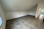 Dachgeschoßwohnung Langenneufnach - 4 Zimmer, 82 m&sup2;, 1.350&euro; | Angebot:26591696