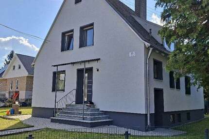 Haus zum Kaufen in Neusäß-Ottmarshausen 847.000 € 140 m² 5 zimmer