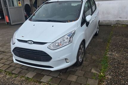 Ford B-Max 141.215 km 4.400 € Altomünster 85250