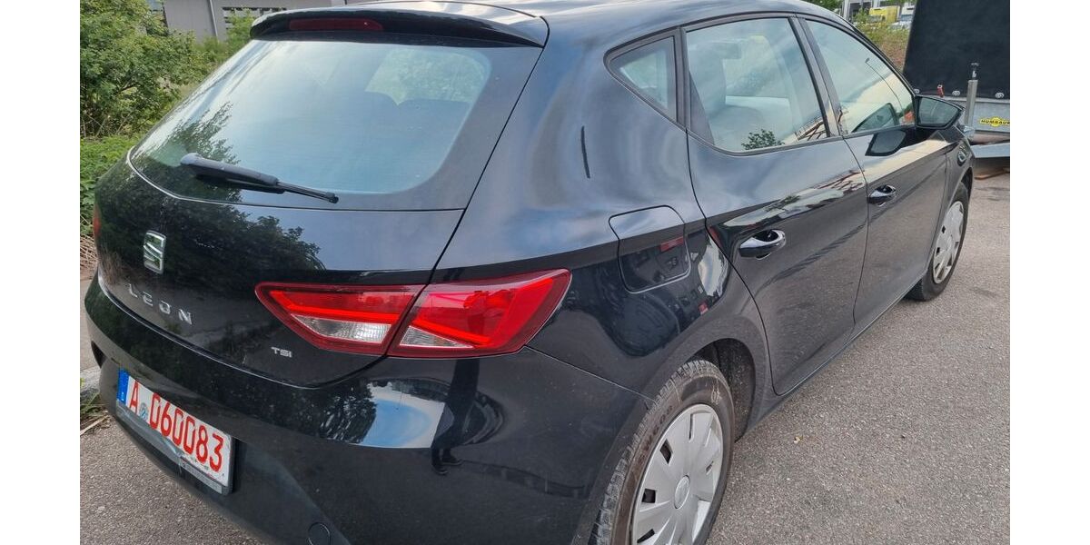 Seat Leon 97.100 km 5.000 &euro; Augsburg 86167